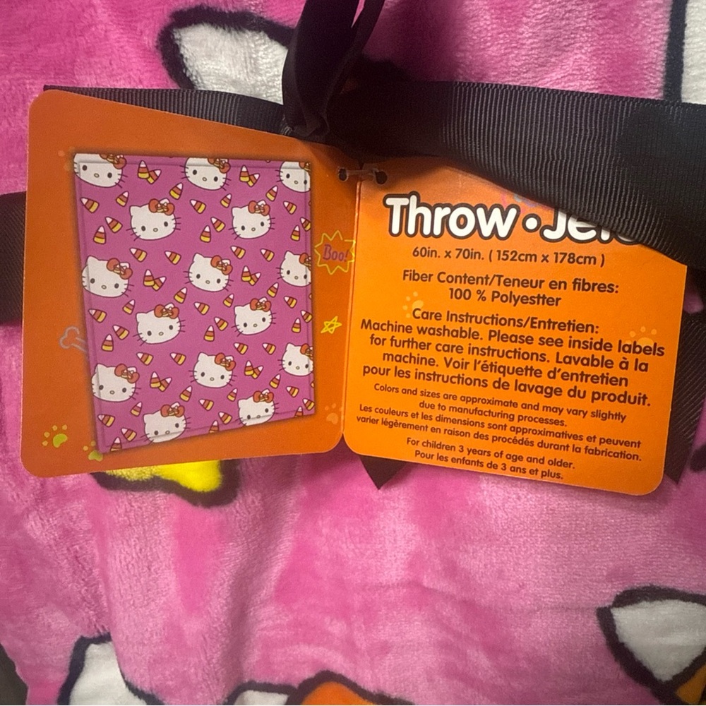 New Hello Kitty & Candy Corn Pink Halloween 60" x 70" Plush Throw Blanket - Picture 6 of 7